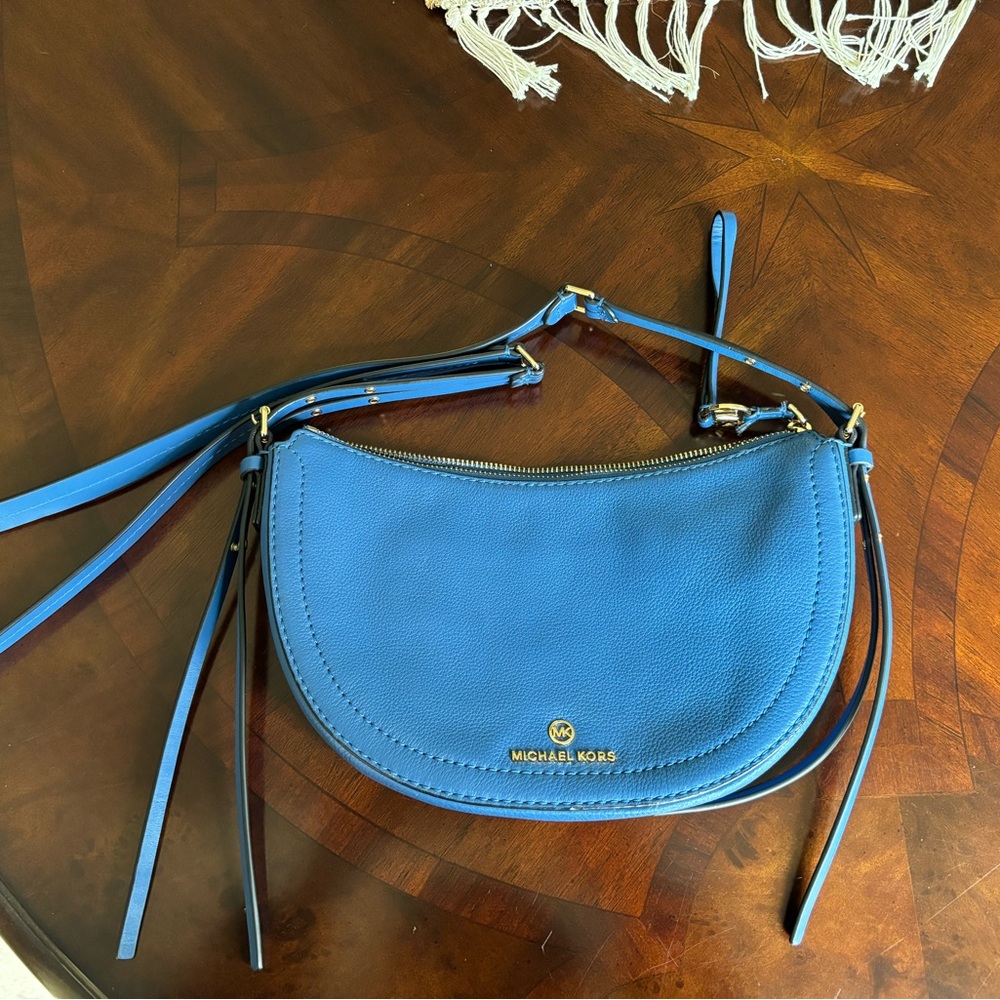 Michael Kors Vibrant Blue Crossbody Purse